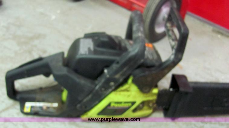 image for item 6321 Poulan 2550LE chainsaw