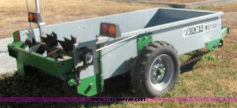 image for item 6326 Frontier MS1108 manure spreader