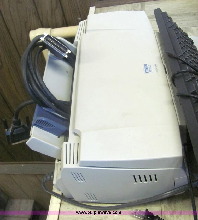 image for item 6329 Assorted computer accessories