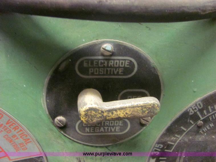 image for item 6359 Lincoln 300 AC welder