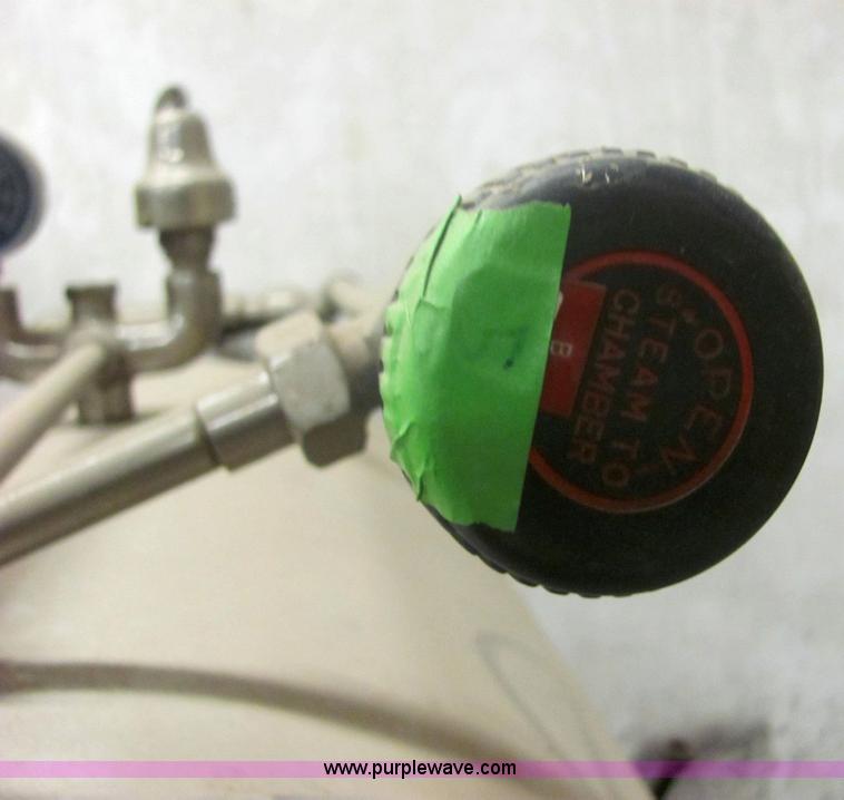 image for item 6360 American Sterilizer Company auto clave