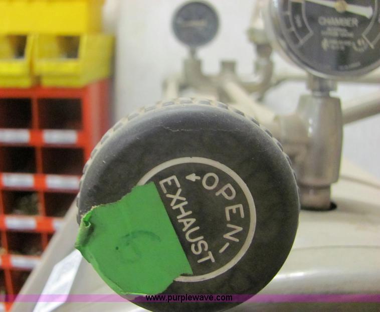 image for item 6360 American Sterilizer Company auto clave