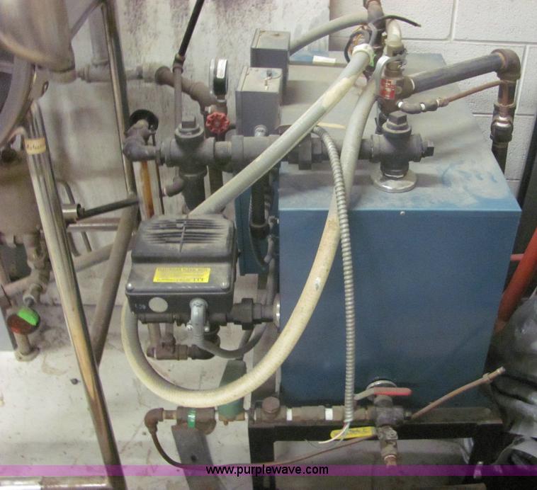 image for item 6360 American Sterilizer Company auto clave