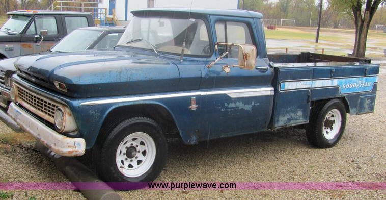 image for item 6363 1963 Chevrolet C-20 pickup truck