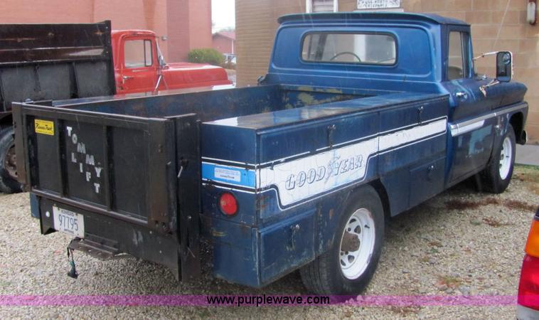 image for item 6363 1963 Chevrolet C-20 pickup truck