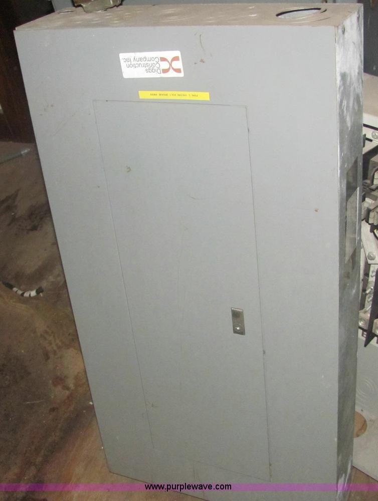 image for item 6364 (25) assorted heavy duty switches and electric pannels