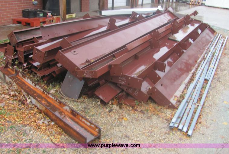 image for item 6367 40' x 60' steel building