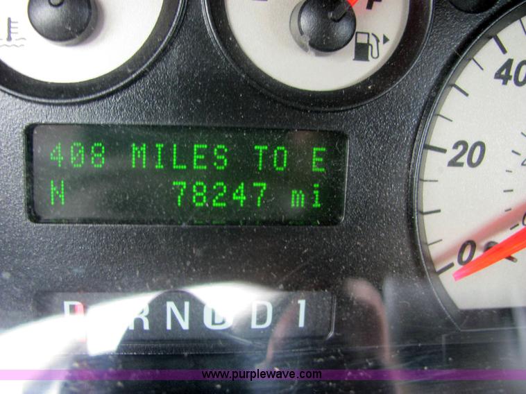 image for item 6368 2005 Ford Taurus SEL