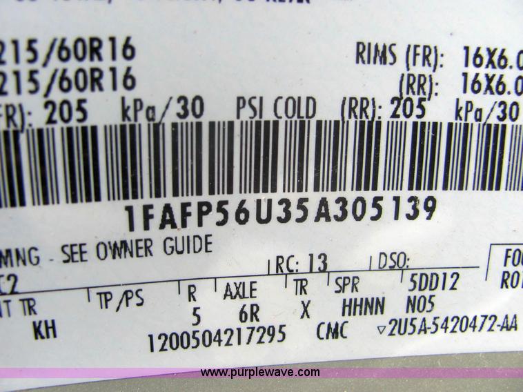 image for item 6368 2005 Ford Taurus SEL