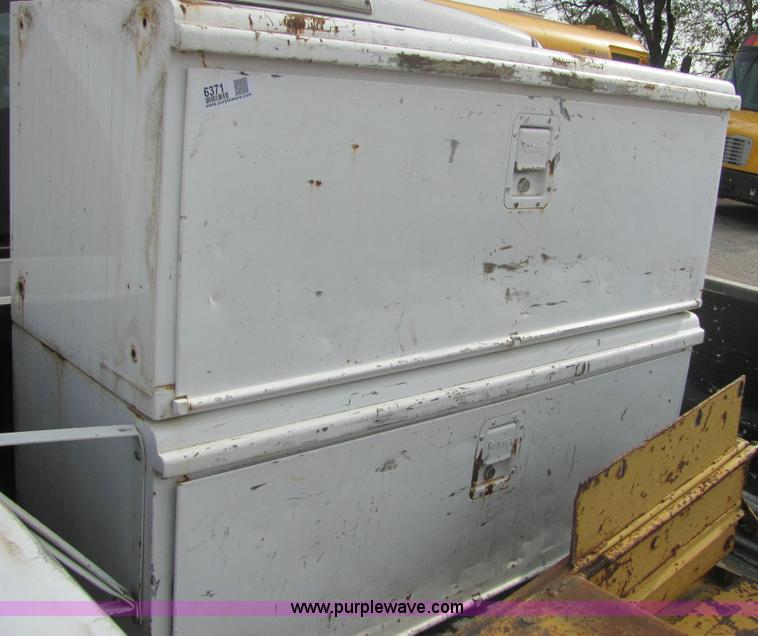 image for item 6371 (4) Reading truck bed tool boxes