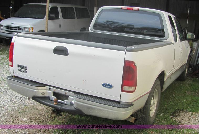 image for item 6373 1997 Ford F150 XLT pickup truck