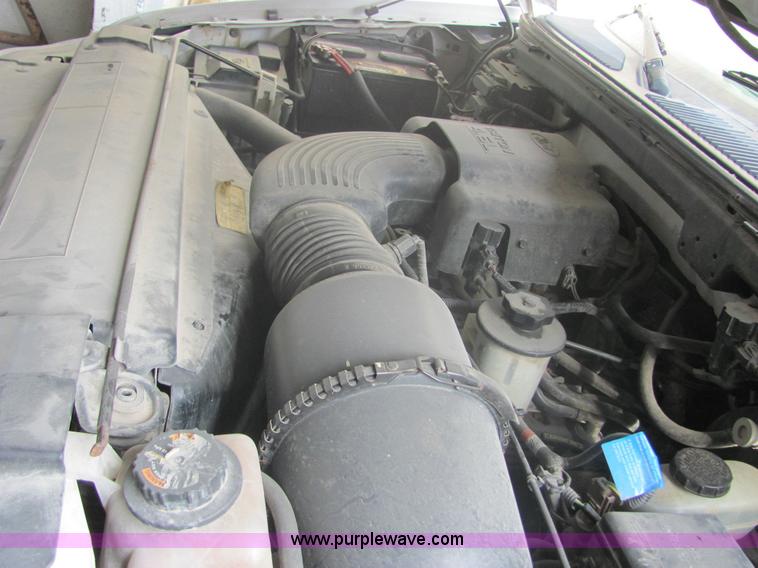 image for item 6373 1997 Ford F150 XLT pickup truck