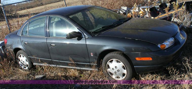 image for item 6377 2002 Saturn SL1