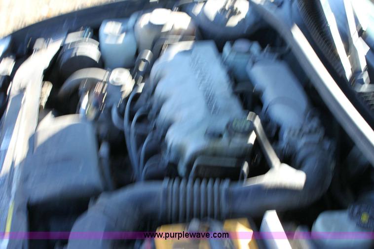 image for item 6377 2002 Saturn SL1