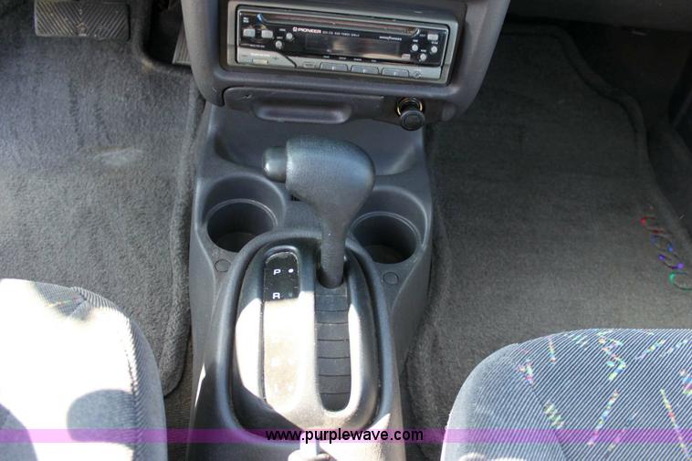 image for item 6397 1997 Dodge Neon Highline