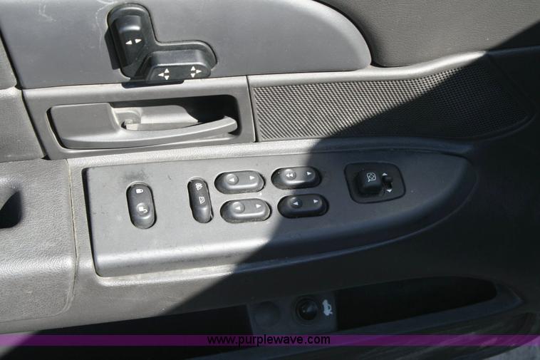 image for item 6419 2004 Ford Crown Victoria Police Interceptor