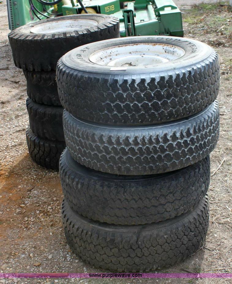 image for item 6437 Assorted tires and wheels