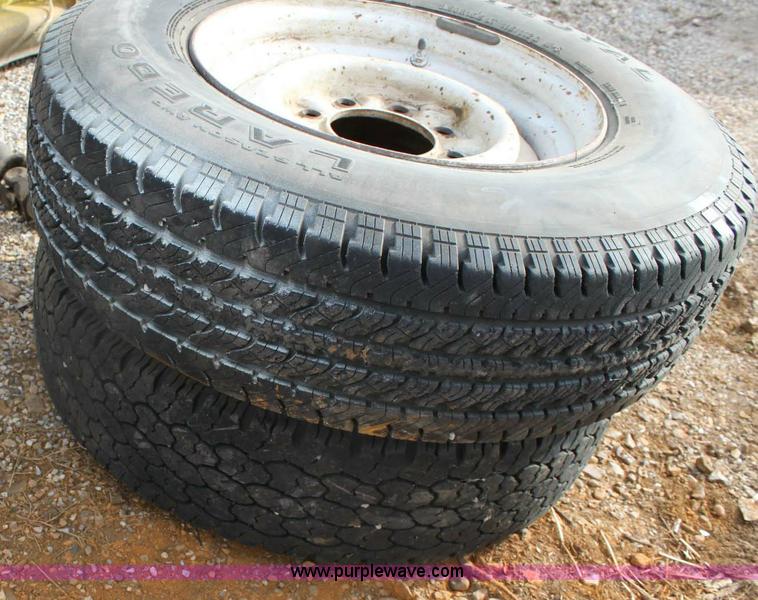 image for item 6437 Assorted tires and wheels