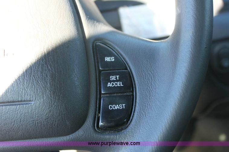 image for item 6445 2004 Ford Crown Victoria Police Interceptor