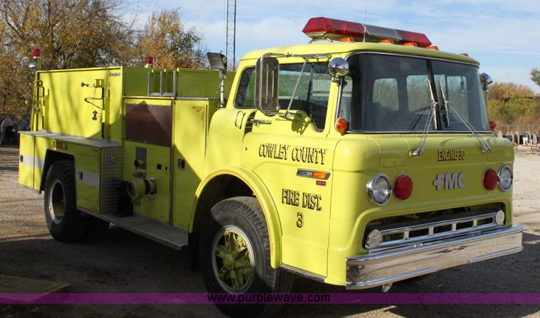 image for item 6688 1984 Ford FMC fire engine