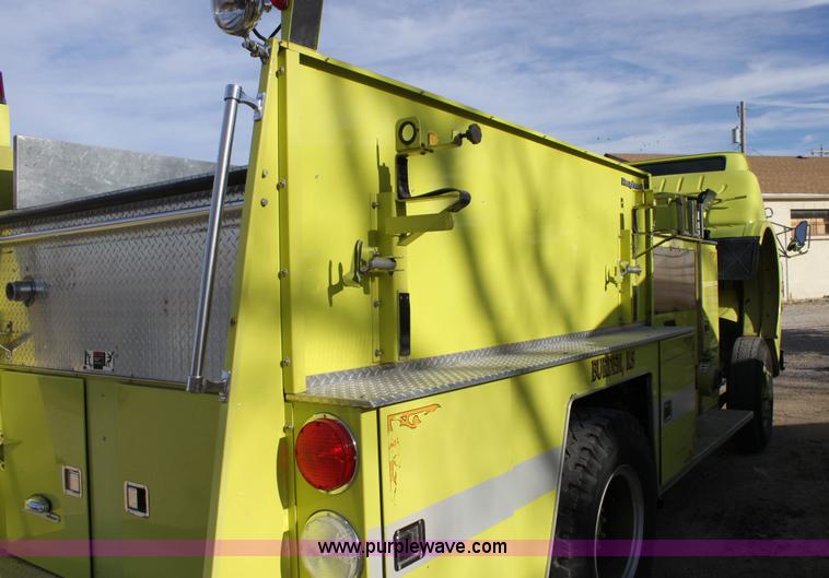 image for item 6688 1984 Ford FMC fire engine