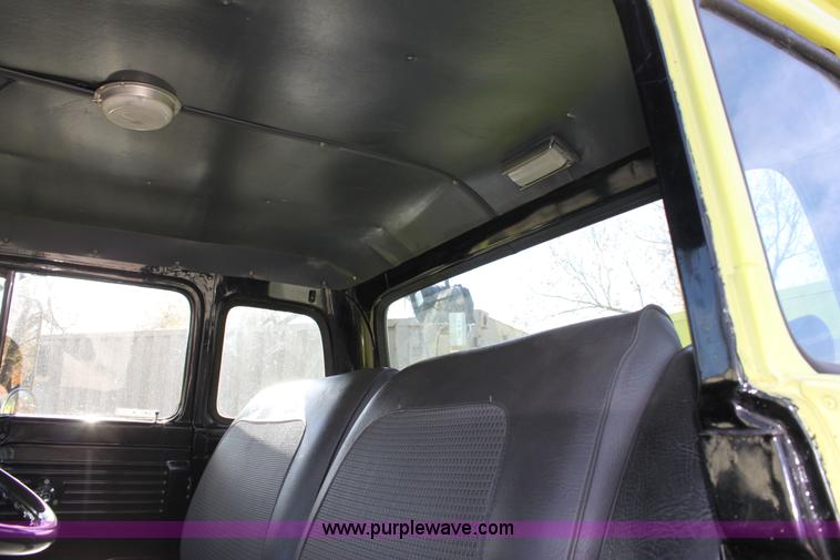 image for item 6688 1984 Ford FMC fire engine