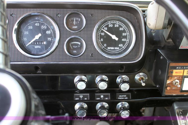 image for item 6688 1984 Ford FMC fire engine