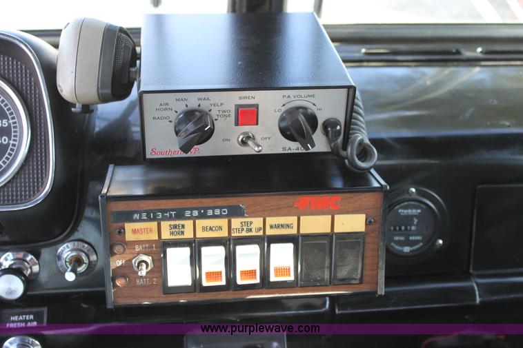 image for item 6688 1984 Ford FMC fire engine