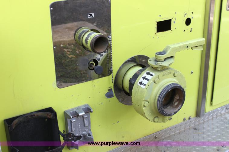 image for item 6688 1984 Ford FMC fire engine