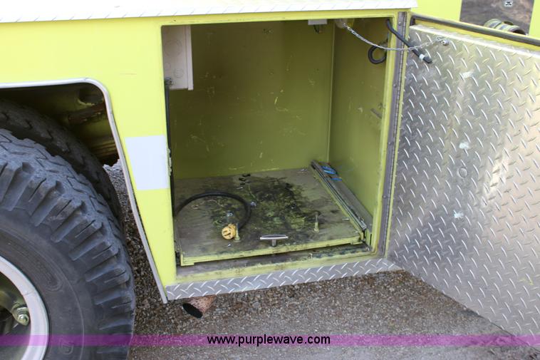 image for item 6688 1984 Ford FMC fire engine