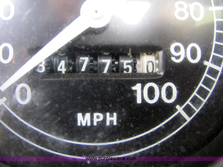 image for item 7055 1973 Ford F750 custom cab fire engine