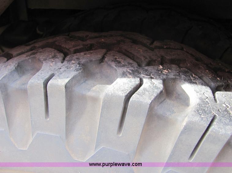 image for item 7055 1973 Ford F750 custom cab fire engine