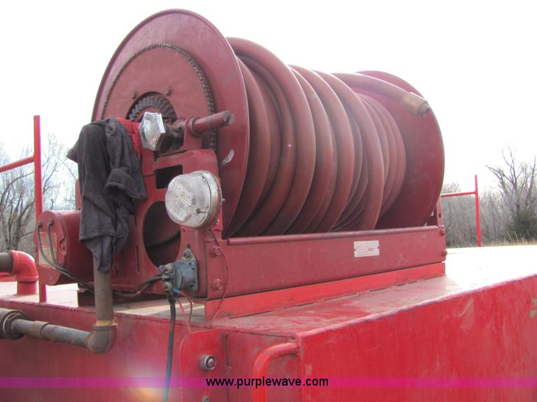 image for item 7056 1978 Ford F600 custom cab fire truck