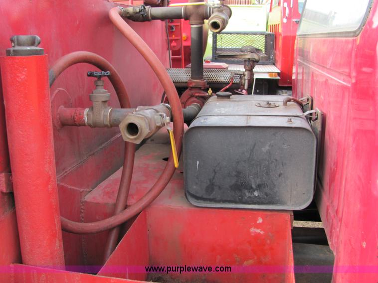 image for item 7056 1978 Ford F600 custom cab fire truck