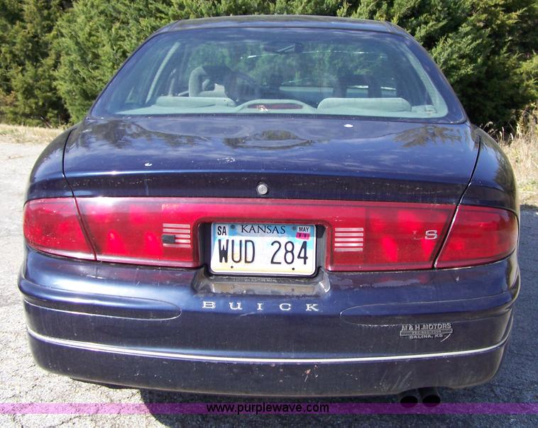 image for item 7456 1999 Buick Regal LS