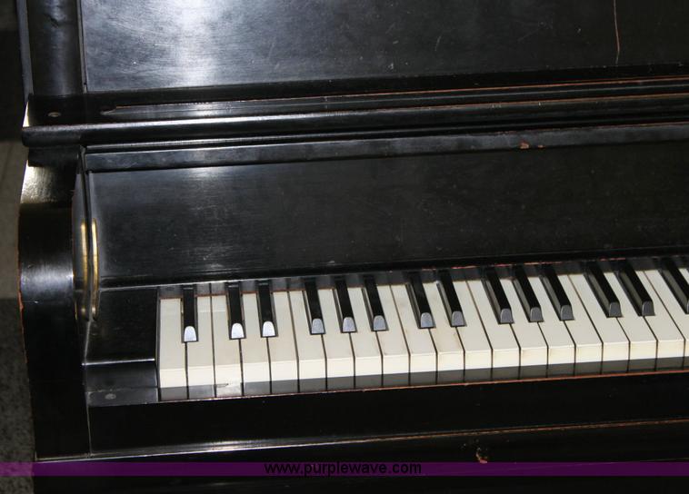 image for item 9109 WM Knabe upright piano