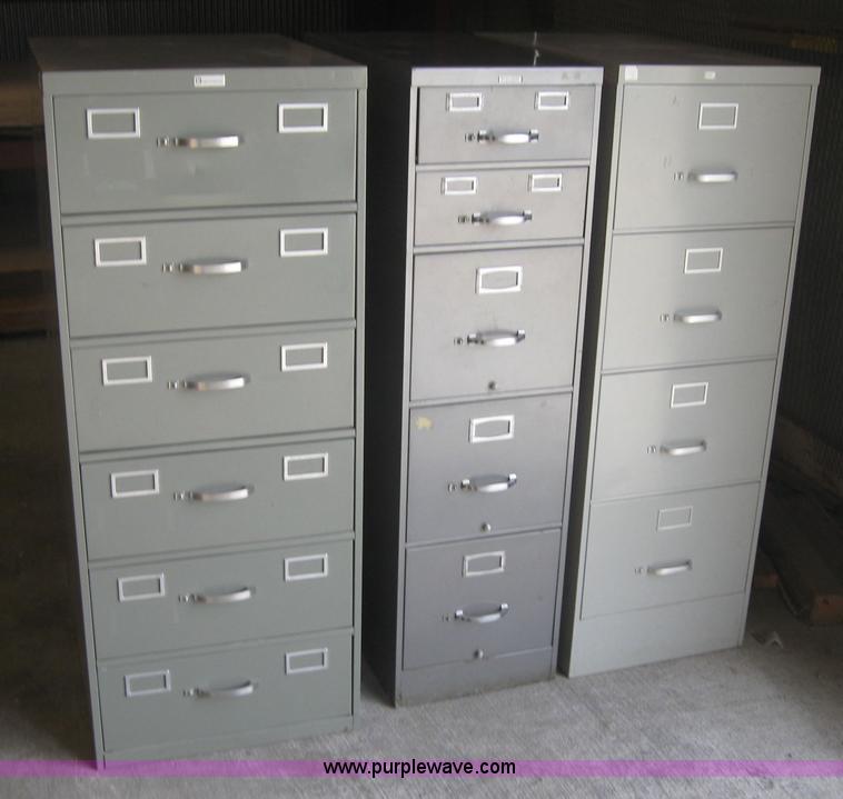 image for item 9181 (3) metal file cabinets