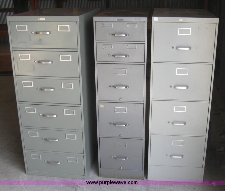 image for item 9181 (3) metal file cabinets