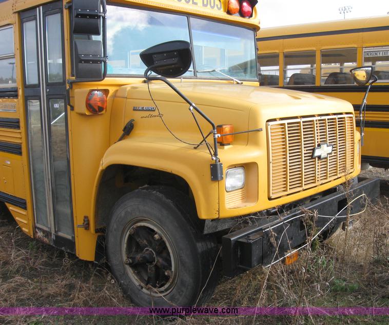 image for item 9184 1998 Chevrolet B7 Blue Bird school bus