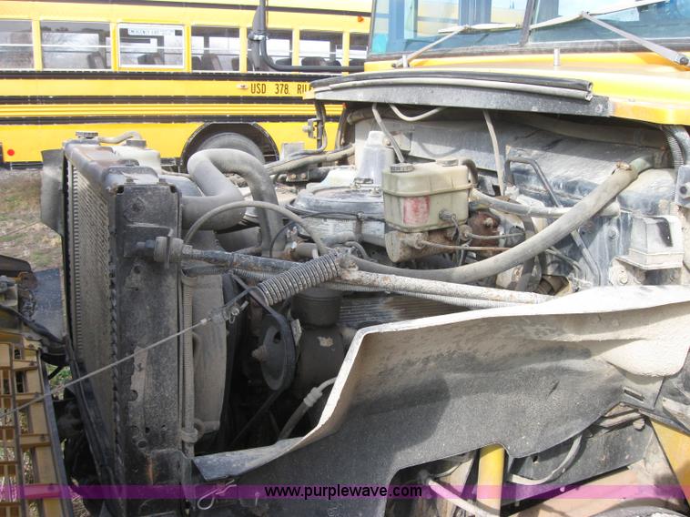 image for item 9184 1998 Chevrolet B7 Blue Bird school bus