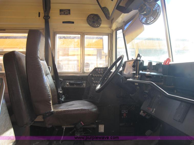 image for item 9184 1998 Chevrolet B7 Blue Bird school bus