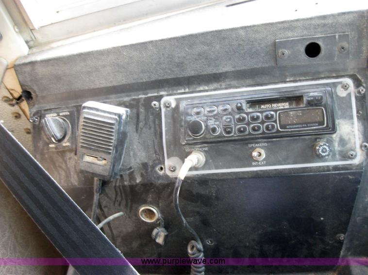 image for item 9184 1998 Chevrolet B7 Blue Bird school bus