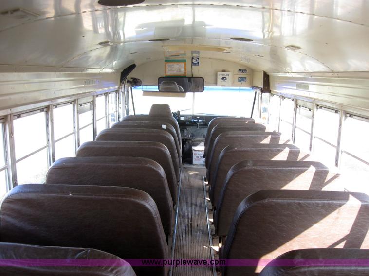 image for item 9185 1996 Chevrolet B7 Blue Bird school bus