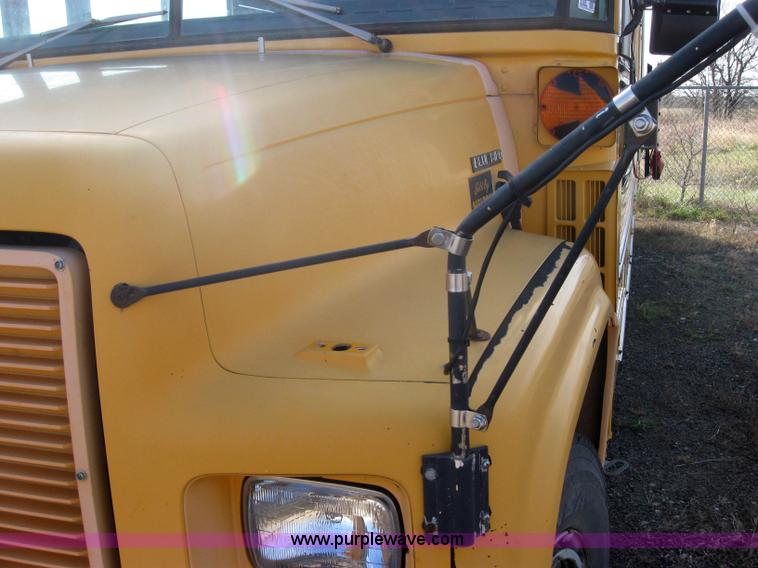 image for item 9185 1996 Chevrolet B7 Blue Bird school bus