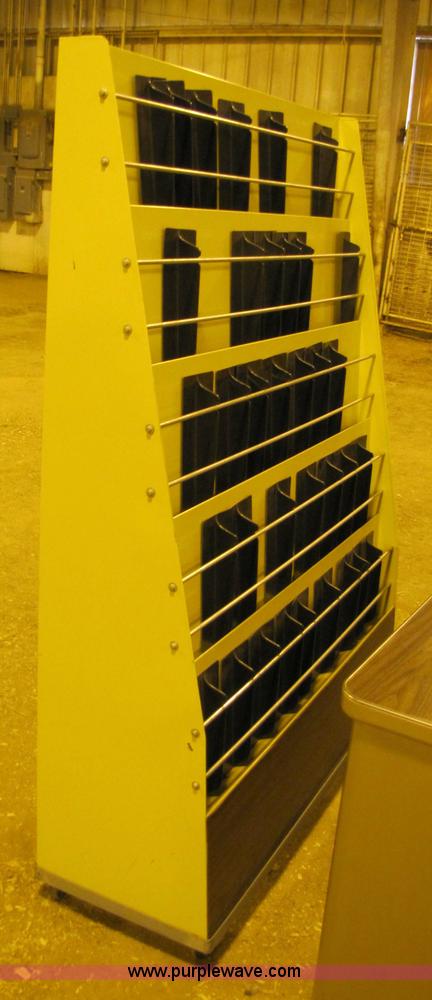 image for item 9315 Assorted Office furniture