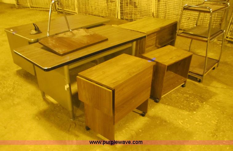 image for item 9316 Assorted office furniture