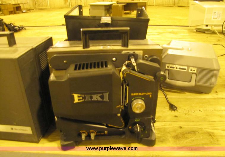 image for item 9320 Assorted electronics