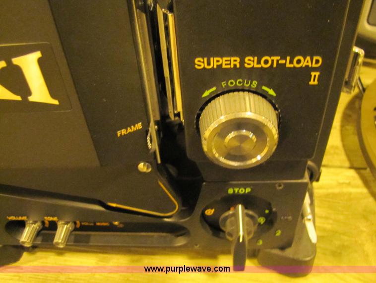 image for item 9320 Assorted electronics