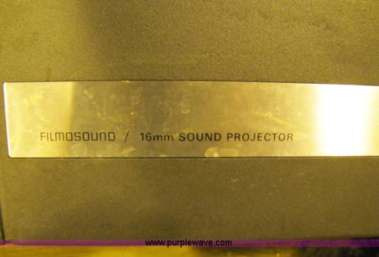 image for item 9320 Assorted electronics