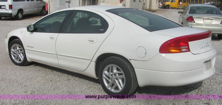 image for item 9367 2001 Dodge Intrepid SE